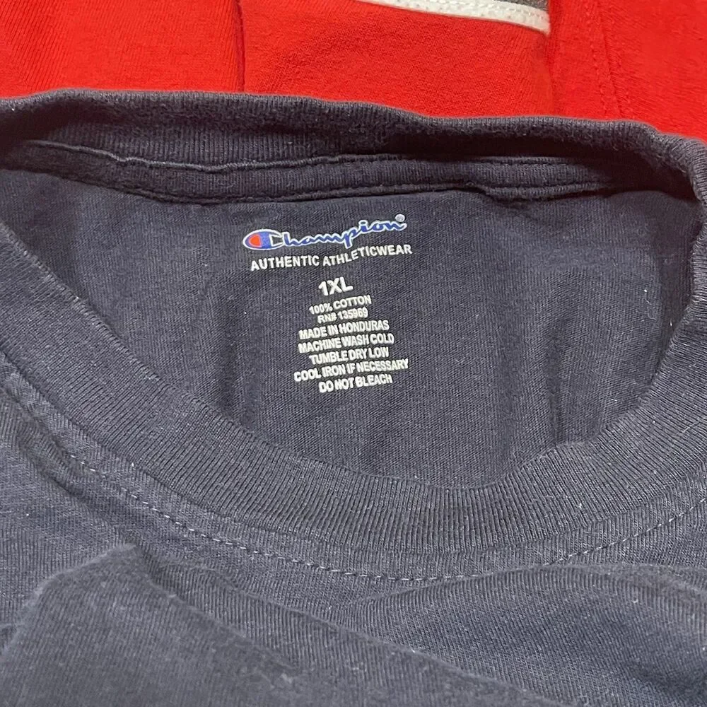 Vintage Champion Brand Big Logo T-shirt Lot Size XL 1X Red Black Cotton Shirt - Picture 10 of 10